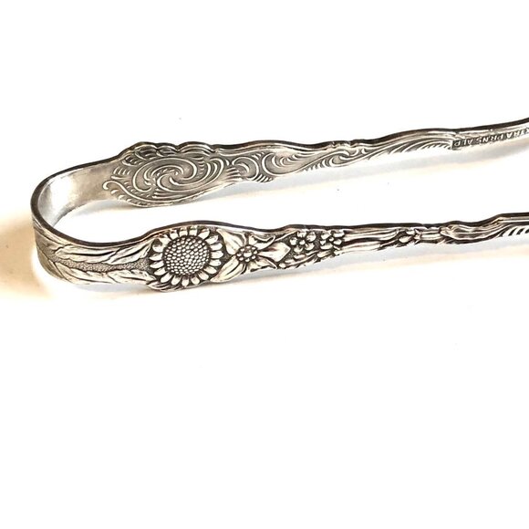 Antique Nils Johan Sweden Silver Plate Petite Forked Sugar Tongs Amsterdam Flora - Picture 4 of 9